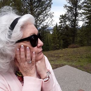 Meet your Posher, Annette